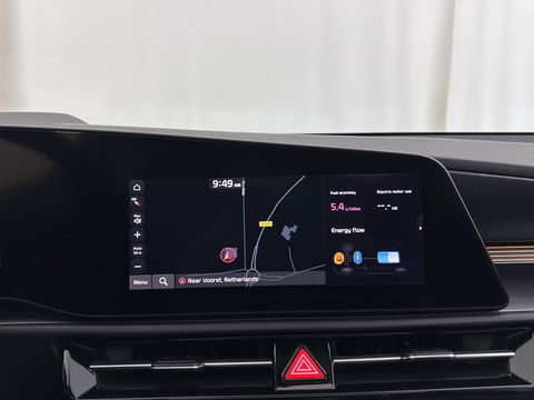 Kia Niro 1.6 GDi Hybrid Dynamic Plus Line HEV (INCL-BTW) Aut. *PANO | LEATHER | DIGI-COCKPIT | NAVI-FULLMAP | DAB | ADAPTIVE-CRUISE | CAMERA | HEATED-COMFORTSEATS | KEYLESS | PRIVACYGLASS | SHIFTPADDLES | CARPLAY |  HEAD-UP | ...