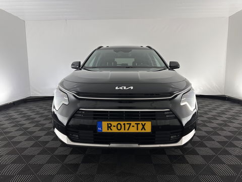 Kia Niro 1.6 GDi Hybrid Dynamic Plus Line HEV (INCL-BTW) Aut. *PANO | LEATHER | DIGI-COCKPIT | NAVI-FULLMAP | DAB | ADAPTIVE-CRUISE | CAMERA | HEATED-COMFORTSEATS | KEYLESS | PRIVACYGLASS | SHIFTPADDLES | CARPLAY |  HEAD-UP | ...