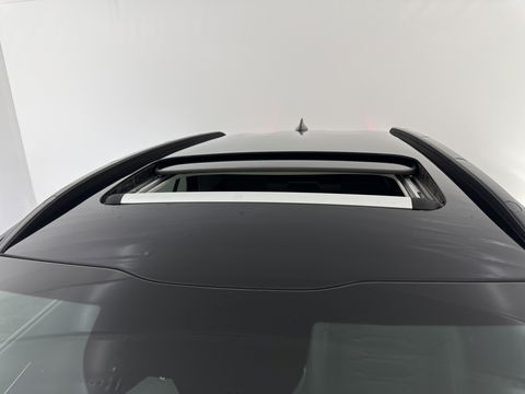 Kia Niro 1.6 GDi Hybrid Dynamic Plus Line HEV (INCL-BTW) Aut. *PANO | LEATHER | DIGI-COCKPIT | NAVI-FULLMAP | DAB | ADAPTIVE-CRUISE | CAMERA | HEATED-COMFORTSEATS | KEYLESS | PRIVACYGLASS | SHIFTPADDLES | CARPLAY |  HEAD-UP | ...