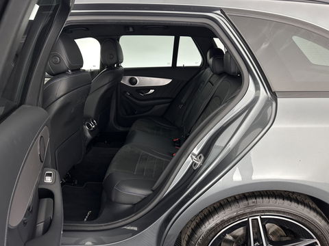 Mercedes-Benz C-Klasse Estate 300 e AMG Limited Business Solution ( Plug-in ) (INCL-BTW) Aut. *LEATHER-ALCANTARA | FULL-LED | NAVI-FULLMAP | TOPVIEW | BLINDSPOT | PREMIUM-AUDIO | DAB | CARPLAY | AMBIENTLIGHT | DIGI-COCKPIT | SPORTSEATS | TOWBAR | 18"ALU*
