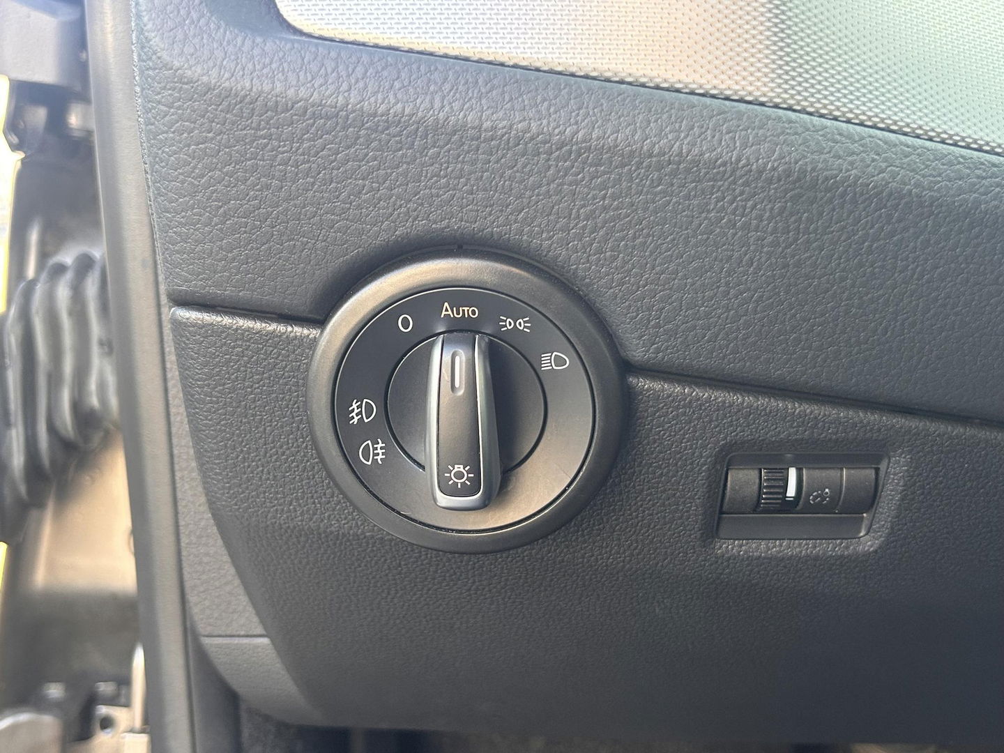 Volkswagen Caravelle 2.0 TDI 199PK L2H1 DC Highline Transporter BOM VOL | PANO | ELECTRISCHE SCHUIFDEUREN LINKS EN RECHTS | STANDKACHEL MET APP | LED