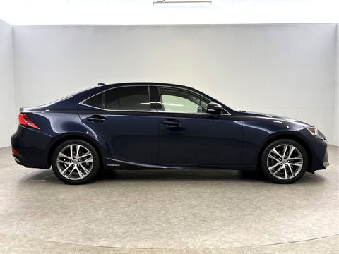 Lexus IS 300 300h Hybrid Sport Edition | Camera | Cruise | LED | Navi | Parkeersens. | NAP