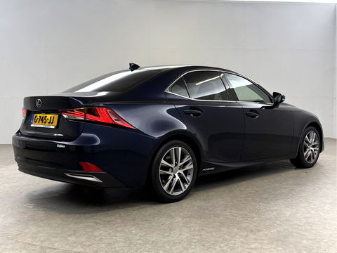 Lexus IS 300 300h Hybrid Sport Edition | Camera | Cruise | LED | Navi | Parkeersens. | NAP