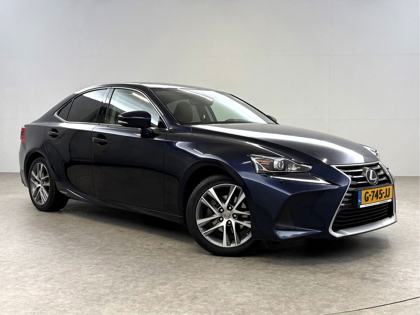 Lexus IS 300 300h Hybrid Sport Edition | Camera | Cruise | LED | Navi | Parkeersens. | NAP