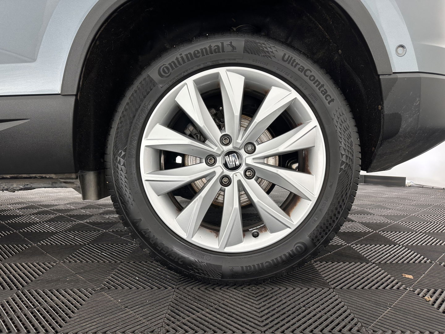 SEAT Ateca 1.0 EcoTSI Style (INCL-BTW) *FULL-LED | NAVI-FULLMAP | CAMERA | DAB+ | COMFORTSEATS |  ECC | PDC | CRUISE | PRIVACY-GLASS | CARPLAY | 17''ALU*