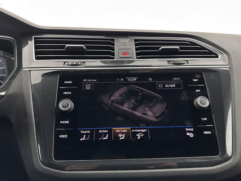 Volkswagen Tiguan 1.4 TSI Black-Style R-Line Business eHybrid ( Plug-in ) (INCL-BTW) *HEAD-UP | FULL-LED | ADAPTIVE-CRUISE | TOPVIEW | KEYLESS | DIGI-COCKPIT | HEATED-COMFORTSEATS | NAVI-FULLMAP | DAB+ | PRIVACYGLASS | ECC | CARPLAY | PDC | 20''ALU