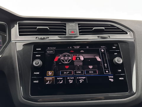 Volkswagen Tiguan 1.4 TSI Black-Style R-Line Business eHybrid ( Plug-in ) (INCL-BTW) *HEAD-UP | FULL-LED | ADAPTIVE-CRUISE | TOPVIEW | KEYLESS | DIGI-COCKPIT | HEATED-COMFORTSEATS | NAVI-FULLMAP | DAB+ | PRIVACYGLASS | ECC | CARPLAY | PDC | 20''ALU