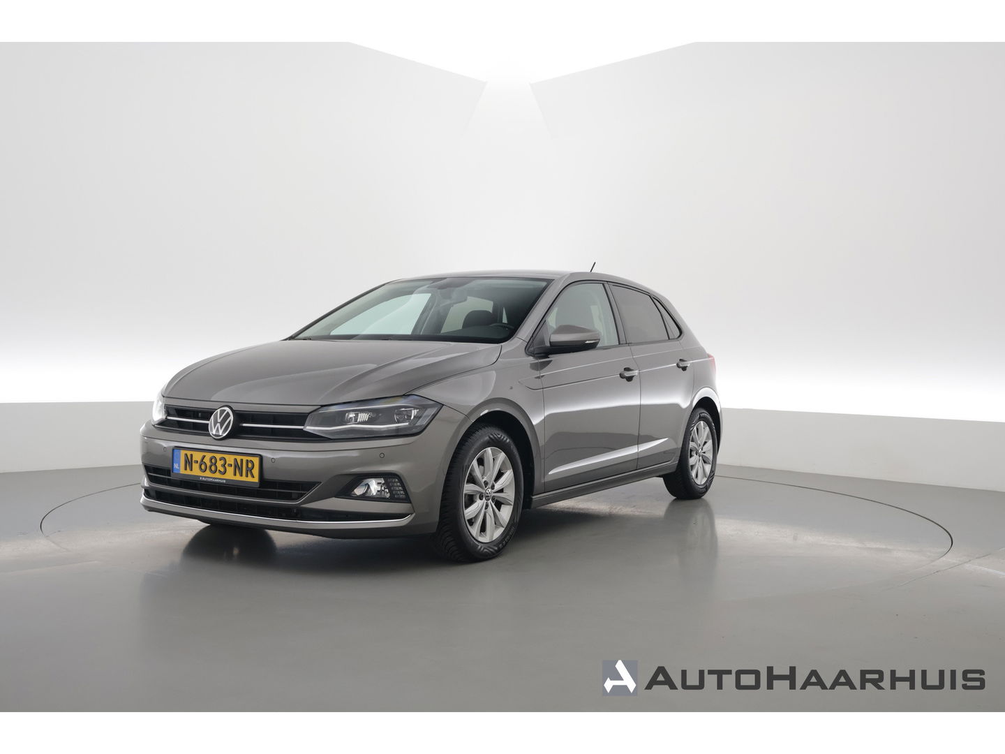 Volkswagen Polo 1.0 TSI Highline DSG | Camera | Adapt. Cruise | All Season | Navi | LED | PDC | Stoelverw.