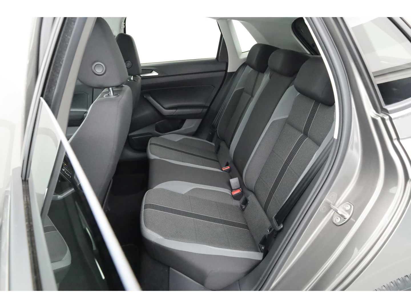 Volkswagen Polo 1.0 TSI Highline DSG | Camera | Adapt. Cruise | All Season | Navi | LED | PDC | Stoelverw.