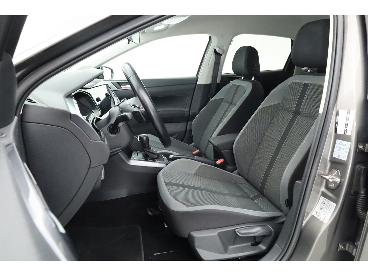 Volkswagen Polo 1.0 TSI Highline DSG | Camera | Adapt. Cruise | All Season | Navi | LED | PDC | Stoelverw.