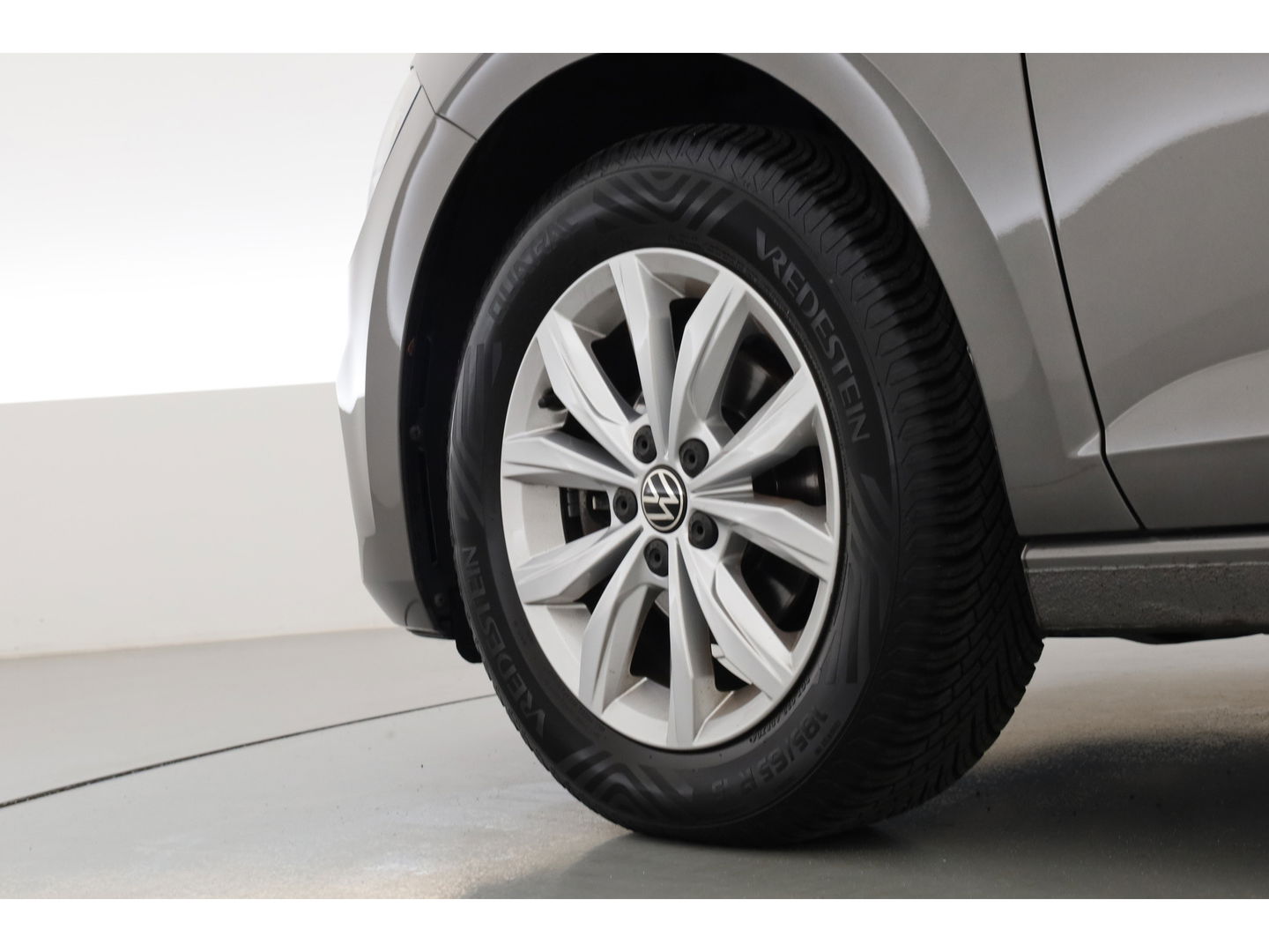 Volkswagen Polo 1.0 TSI Highline DSG | Camera | Adapt. Cruise | All Season | Navi | LED | PDC | Stoelverw.