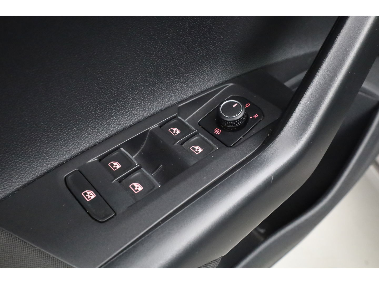 Volkswagen Polo 1.0 TSI Highline DSG | Camera | Adapt. Cruise | All Season | Navi | LED | PDC | Stoelverw.