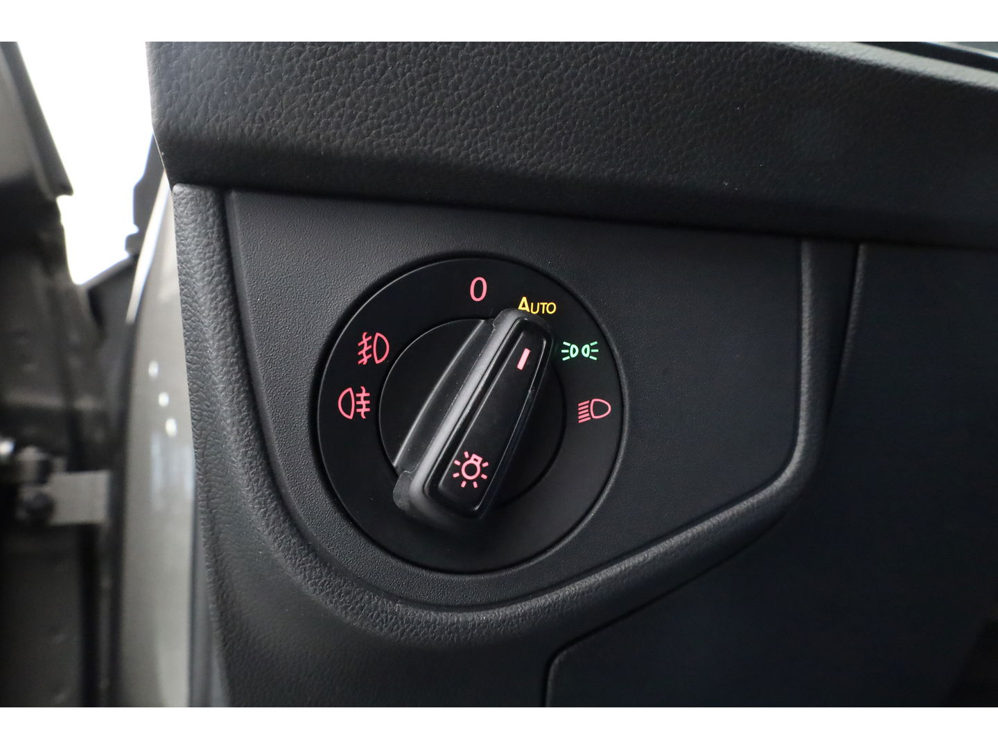 Volkswagen Polo 1.0 TSI Highline DSG | Camera | Adapt. Cruise | All Season | Navi | LED | PDC | Stoelverw.