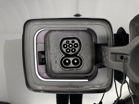 BMW i3 Basis 120Ah Sport 42 kWh [ 3-Fase-11kW ] {SOH-100%} (INCL-BTW) *HEATPUMP | FULL-LED | NAVI-FULLMAP | KEYLESS | COMFORTSEATS | ECC | CCS-FASTLOADER | PDC | DIGI-COCKPIT | CRUISE | 20''ALU*