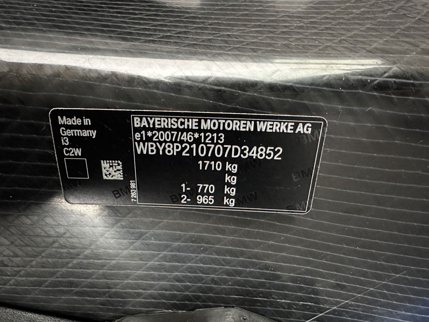 BMW i3 Basis 120Ah Sport 42 kWh [ 3-Fase-11kW ] {SOH-100%} (INCL-BTW) *HEATPUMP | FULL-LED | NAVI-FULLMAP | KEYLESS | COMFORTSEATS | ECC | CCS-FASTLOADER | PDC | DIGI-COCKPIT | CRUISE | 20''ALU*