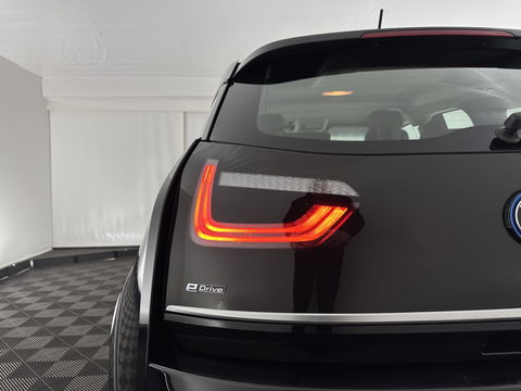 BMW i3 Basis 120Ah Sport 42 kWh [ 3-Fase-11kW ] {SOH-100%} (INCL-BTW) *HEATPUMP | FULL-LED | NAVI-FULLMAP | KEYLESS | COMFORTSEATS | ECC | CCS-FASTLOADER | PDC | DIGI-COCKPIT | CRUISE | 20''ALU*