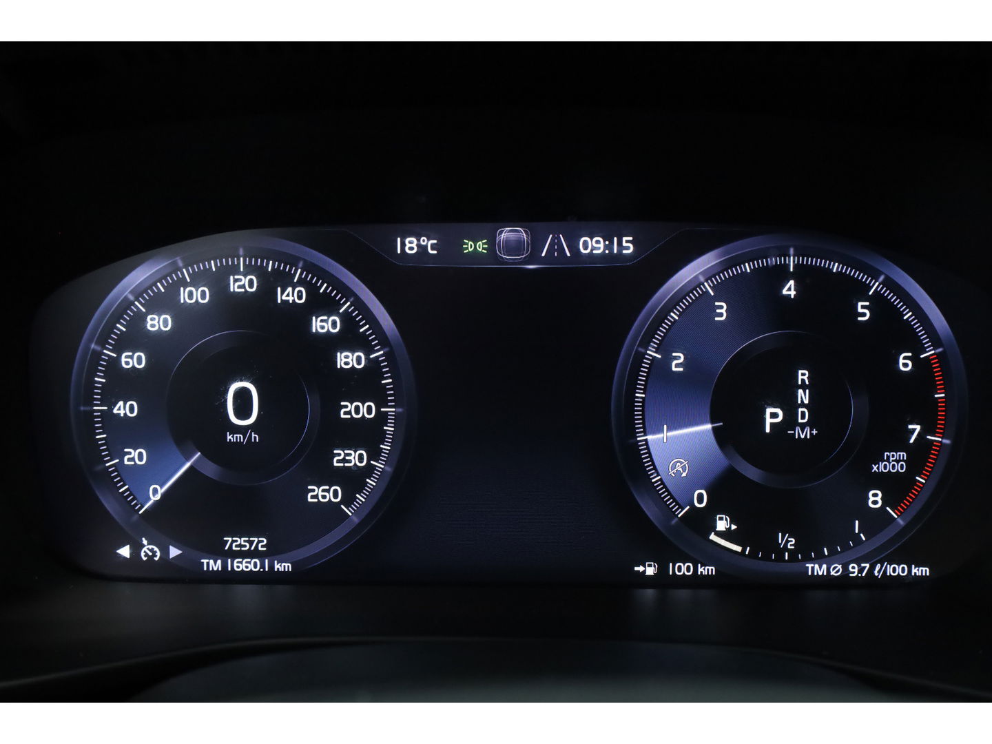 Volvo XC40 1.5 T3 Business | Navi | Elek. Trekhaak | All Seasons | Cruise Ctrl | Elek. Achterklep | CarPlay