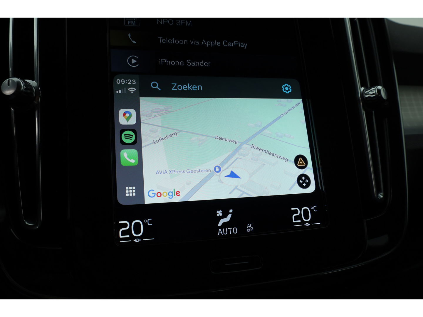 Volvo XC40 1.5 T3 Business | Navi | Elek. Trekhaak | All Seasons | Cruise Ctrl | Elek. Achterklep | CarPlay