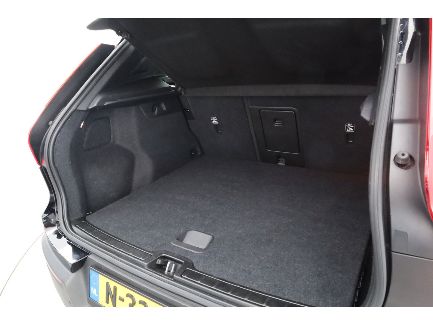 Volvo XC40 1.5 T3 Business | Navi | Elek. Trekhaak | All Seasons | Cruise Ctrl | Elek. Achterklep | CarPlay