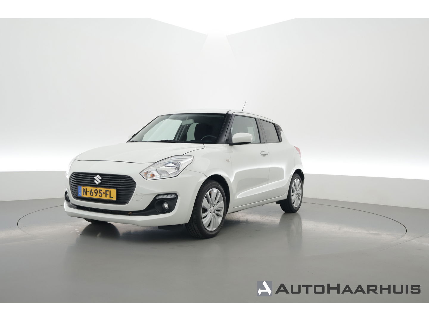 Suzuki Swift 1.2 Stijl Smart Hybrid | Apple CarPlay & Android auto | Camera | Stoelverw. | DAB | 16''