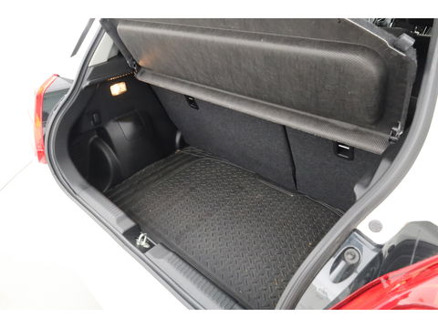 Suzuki Swift 1.2 Stijl Smart Hybrid | Apple CarPlay & Android auto | Camera | Stoelverw. | DAB | 16''