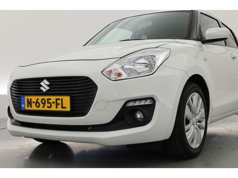 Suzuki Swift 1.2 Stijl Smart Hybrid | Apple CarPlay & Android auto | Camera | Stoelverw. | DAB | 16''