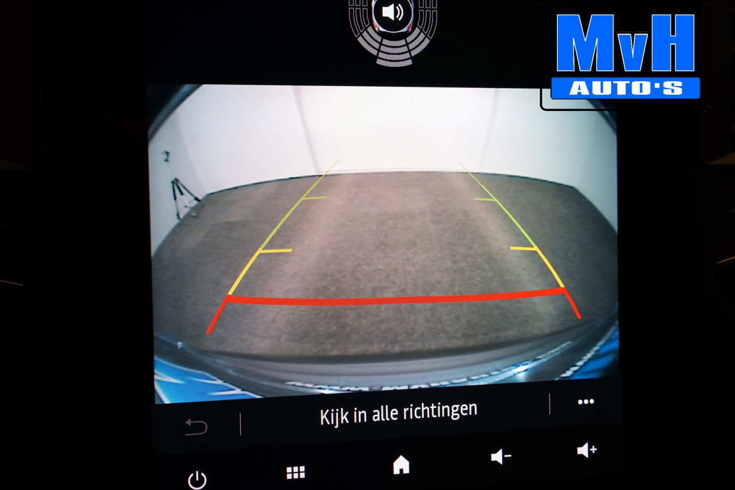 Renault Megane E-Tech Estate 1.6 Plug-In Hybrid 160 Intens