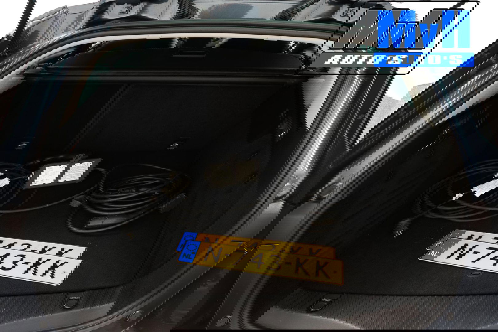 Renault Megane E-Tech Estate 1.6 Plug-In Hybrid 160 Intens