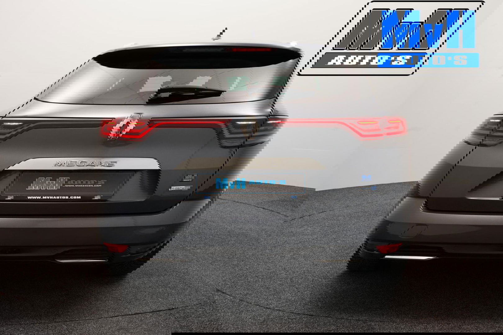 Renault Megane E-Tech Estate 1.6 Plug-In Hybrid 160 Intens