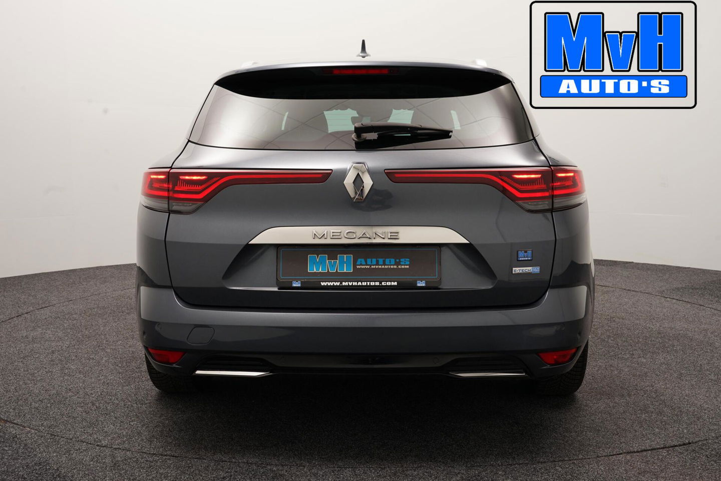 Renault Megane E-Tech Estate 1.6 Plug-In Hybrid 160 Intens
