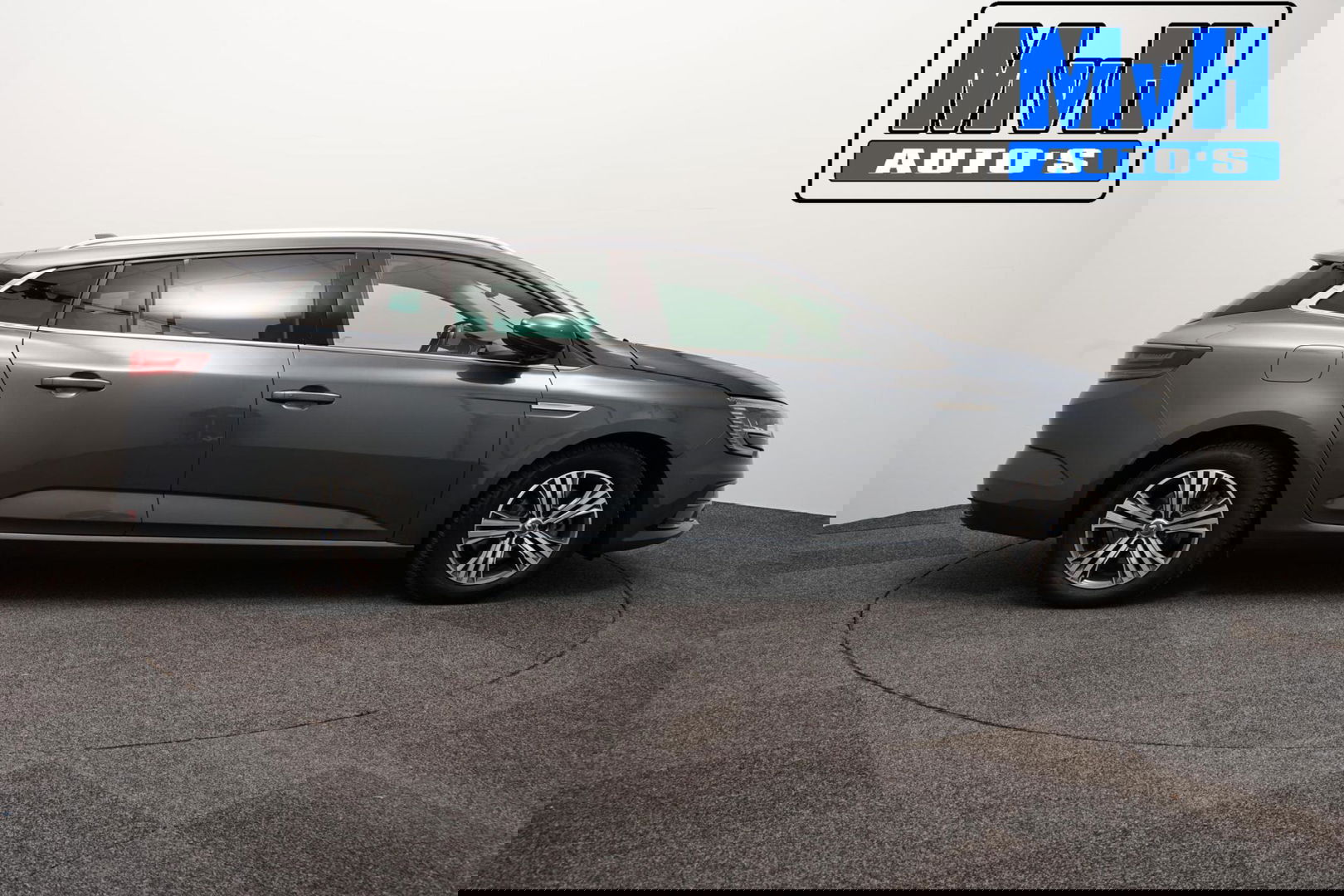 Renault Megane E-Tech Estate 1.6 Plug-In Hybrid 160 Intens