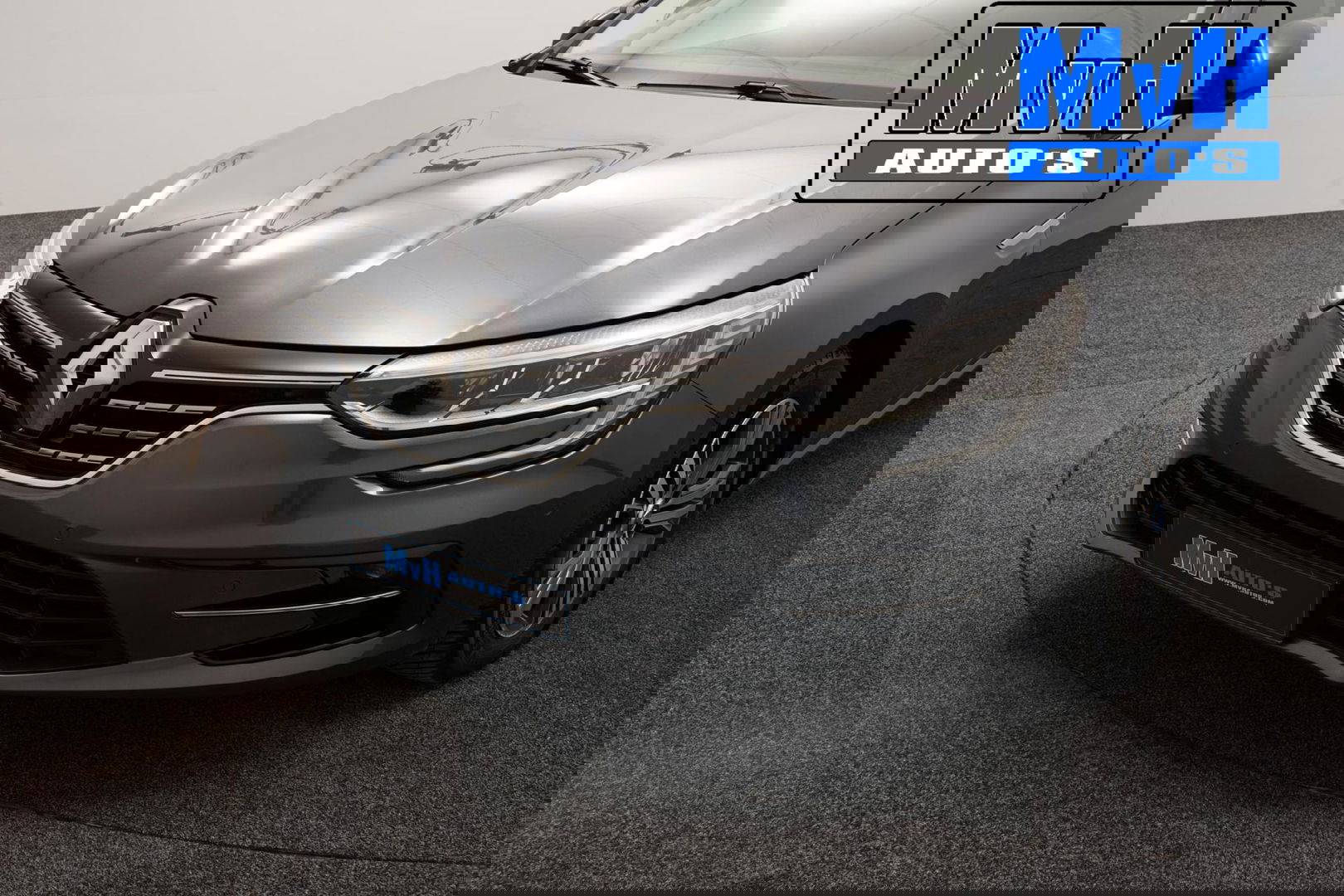 Renault Megane E-Tech Estate 1.6 Plug-In Hybrid 160 Intens