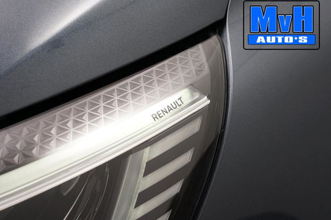 Renault Megane E-Tech Estate 1.6 Plug-In Hybrid 160 Intens