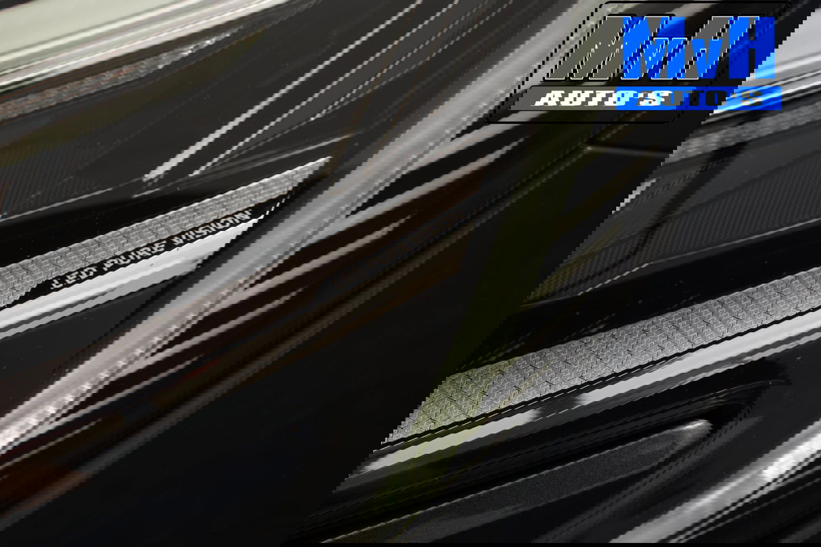 Renault Megane E-Tech Estate 1.6 Plug-In Hybrid 160 Intens