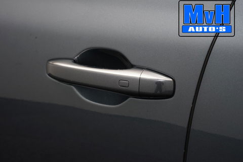 Renault Megane E-Tech Estate 1.6 Plug-In Hybrid 160 Intens