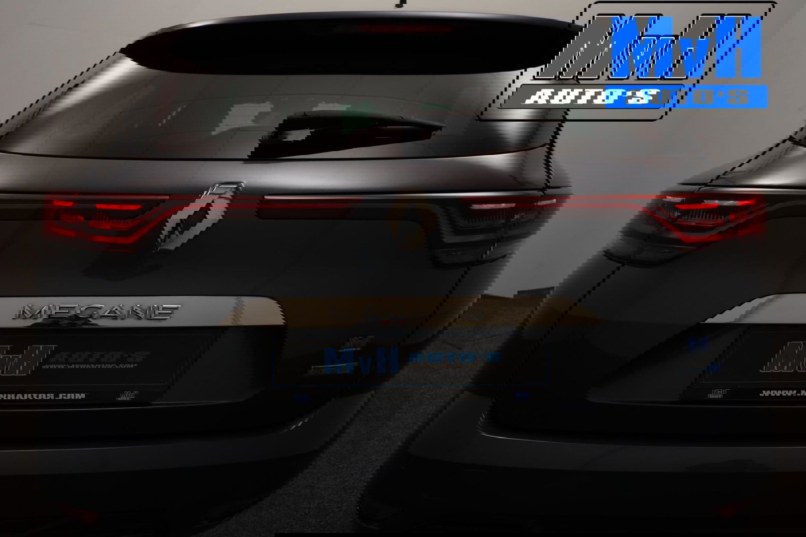 Renault Megane E-Tech Estate 1.6 Plug-In Hybrid 160 Intens