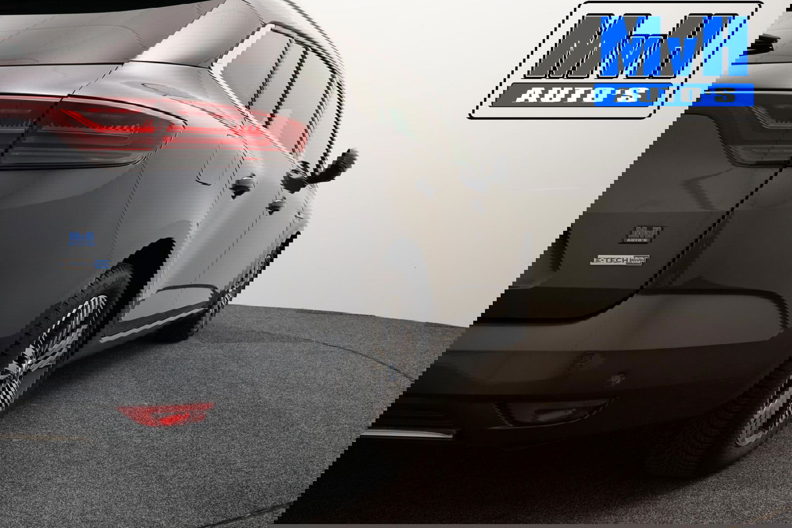 Renault Megane E-Tech Estate 1.6 Plug-In Hybrid 160 Intens