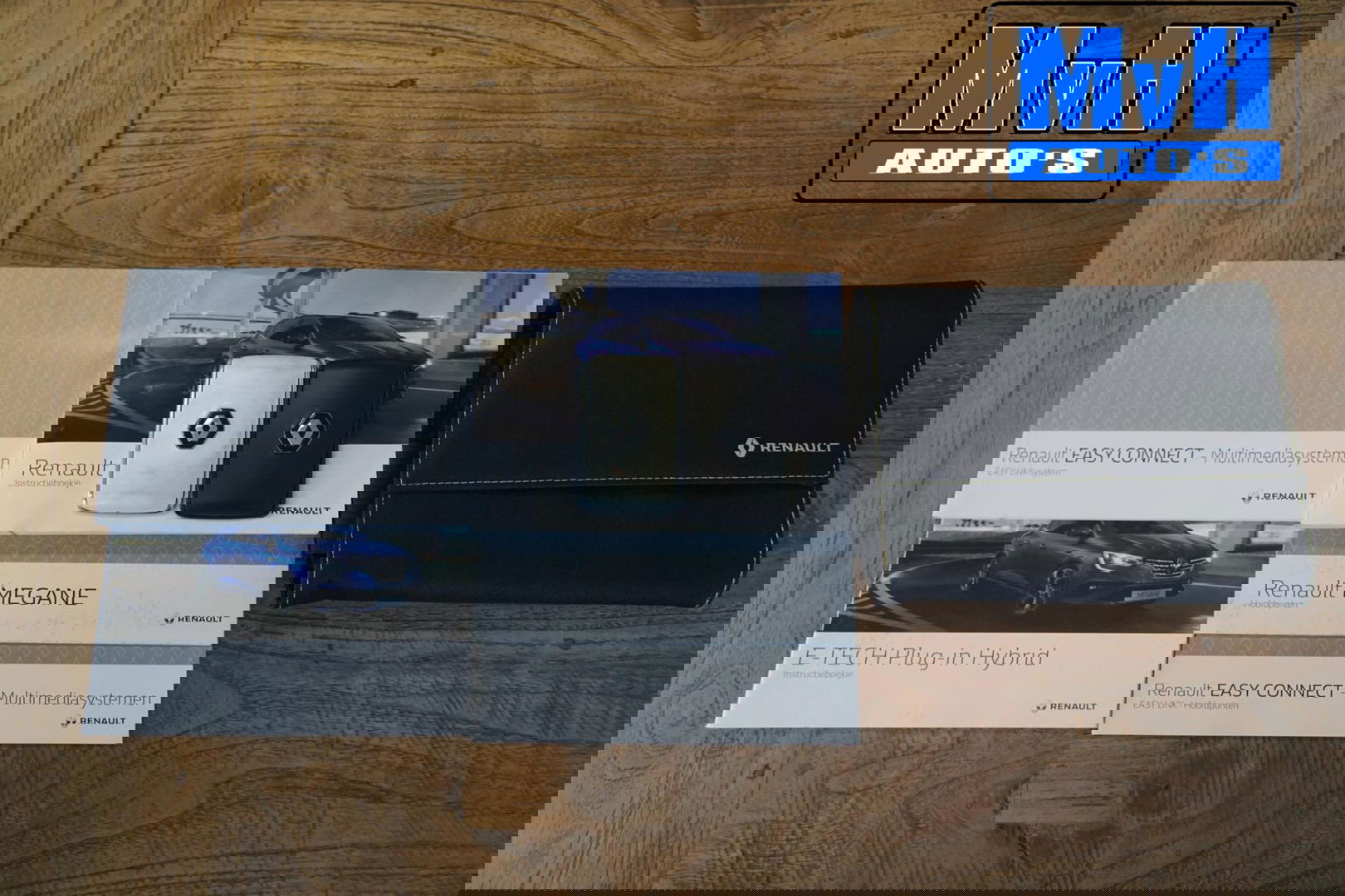 Renault Megane E-Tech Estate 1.6 Plug-In Hybrid 160 Intens