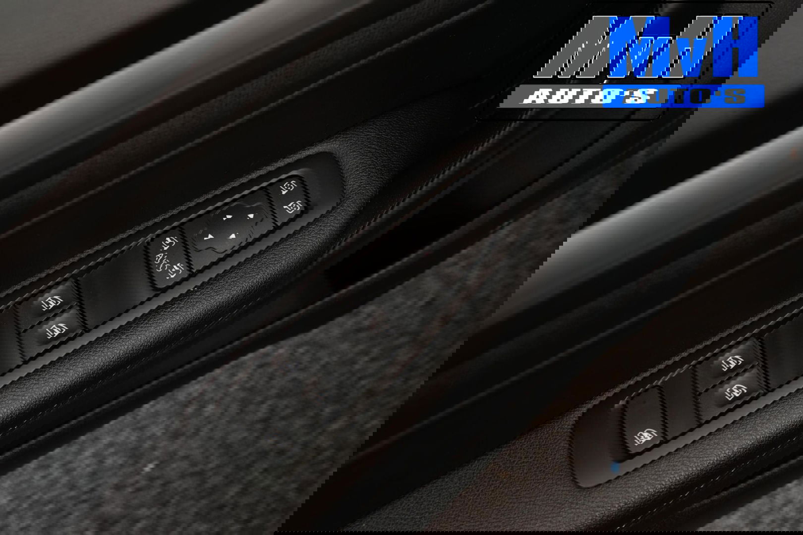 Renault Megane E-Tech Estate 1.6 Plug-In Hybrid 160 Intens