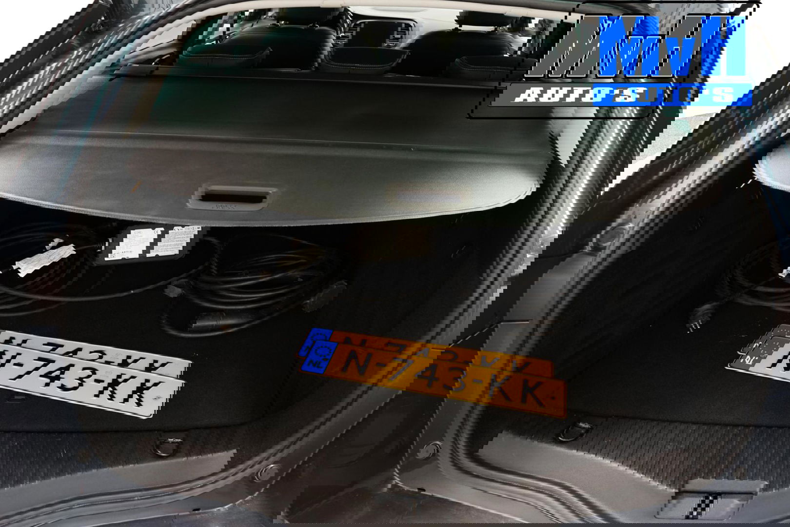 Renault Megane E-Tech Estate 1.6 Plug-In Hybrid 160 Intens