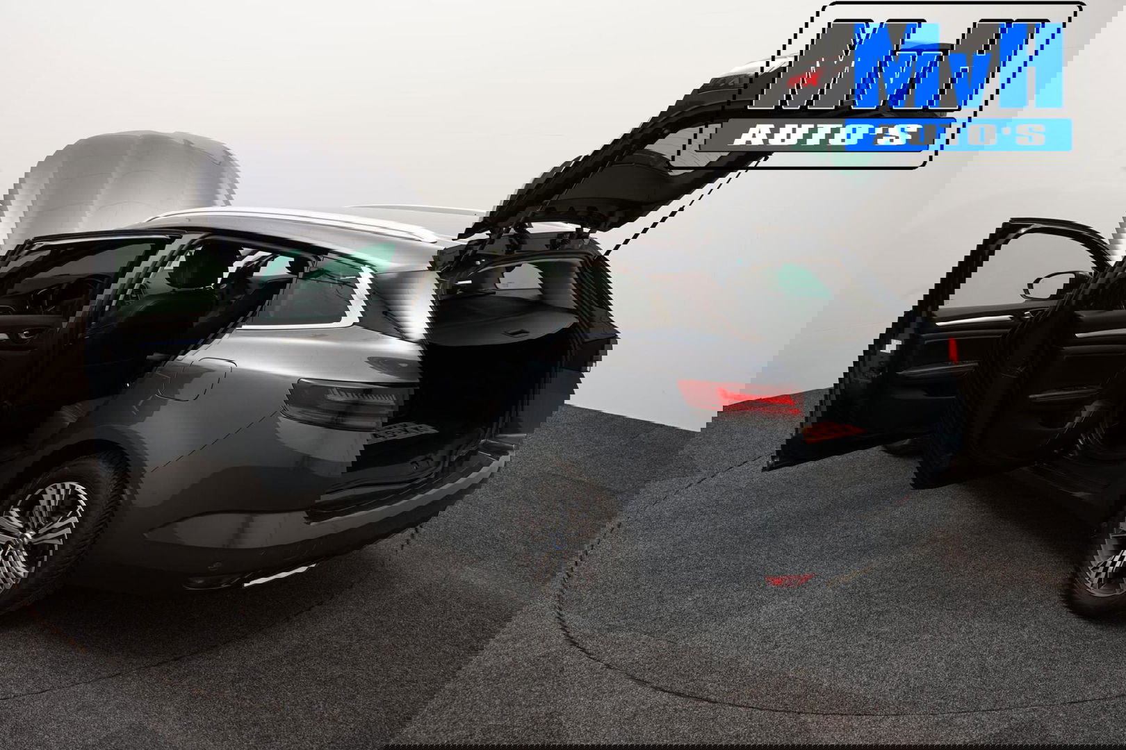 Renault Megane E-Tech Estate 1.6 Plug-In Hybrid 160 Intens