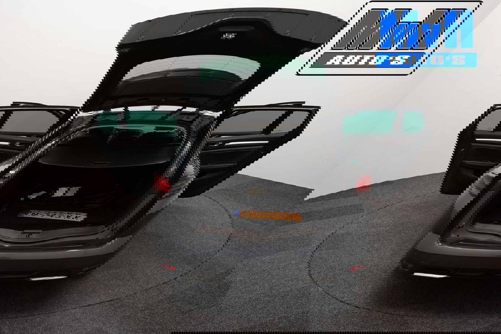 Renault Megane E-Tech Estate 1.6 Plug-In Hybrid 160 Intens