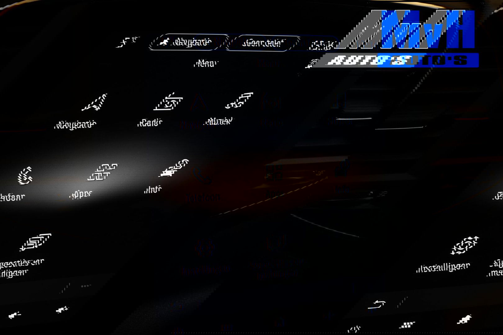 Renault Megane E-Tech Estate 1.6 Plug-In Hybrid 160 Intens