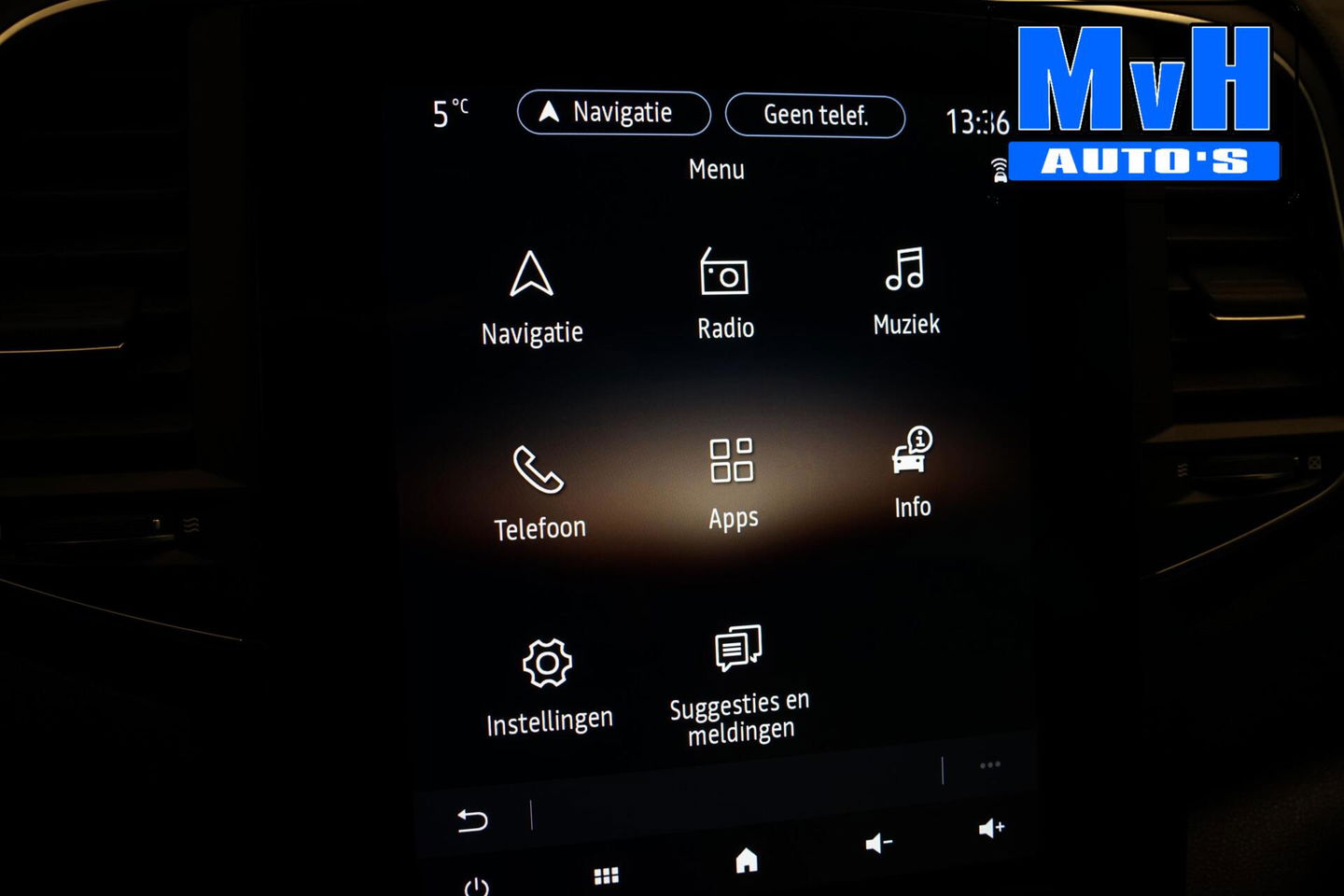 Renault Megane E-Tech Estate 1.6 Plug-In Hybrid 160 Intens