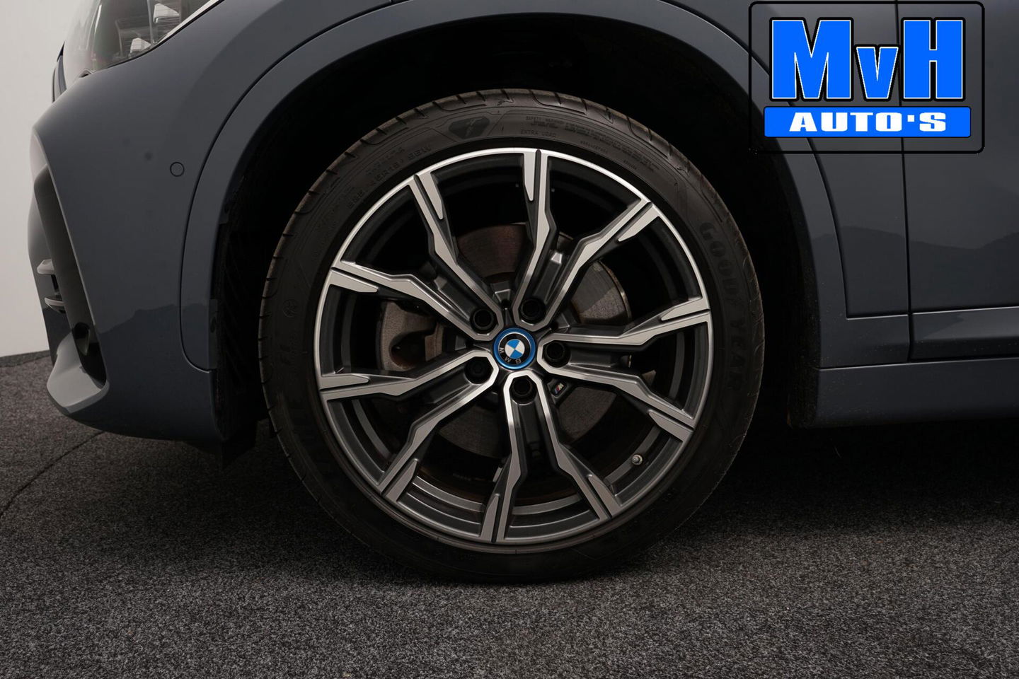 BMW X1 xDrive25e High Executive|///M-SPORT|TREKH|SPORTSTOEL