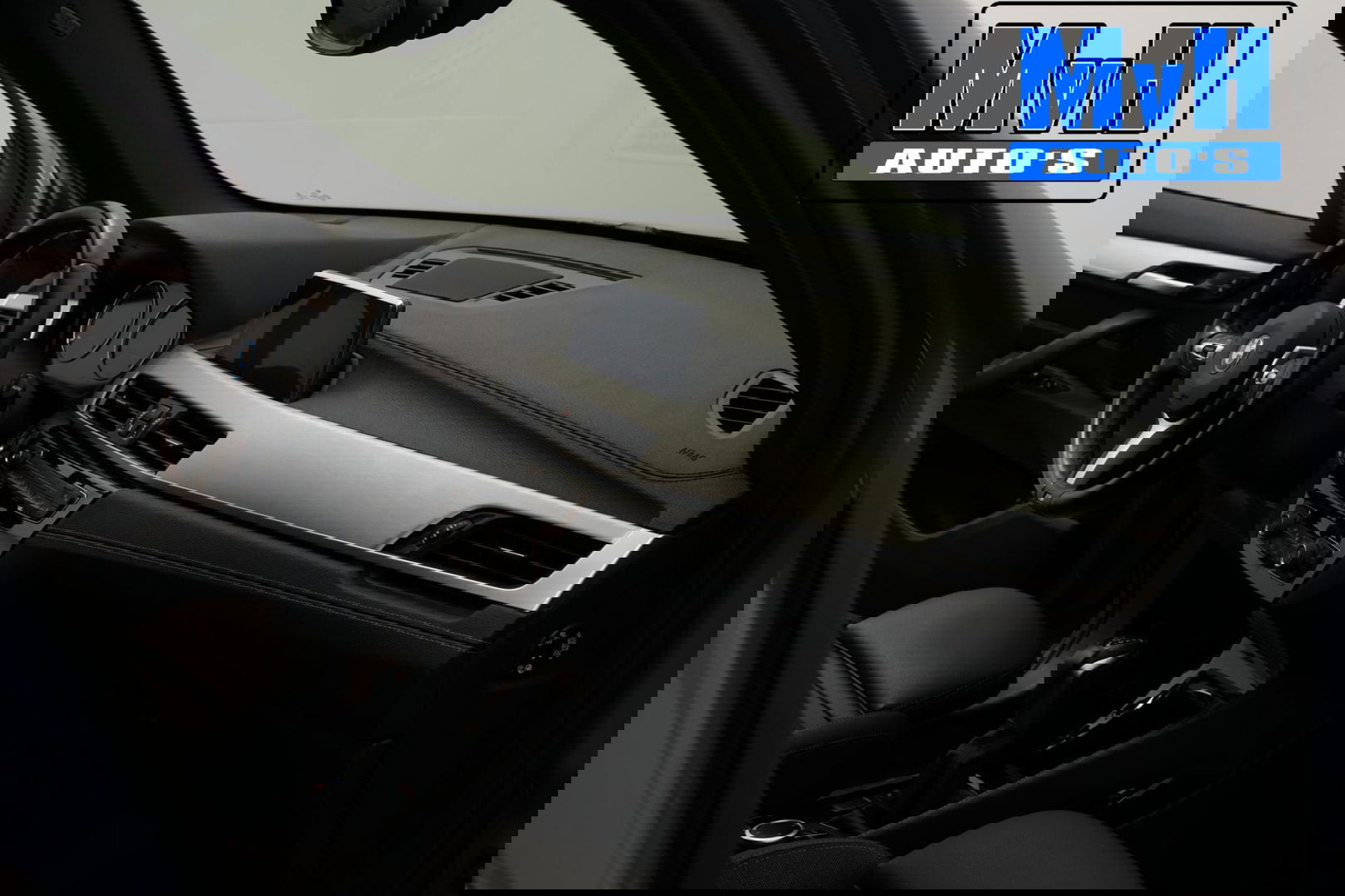 BMW X1 xDrive25e High Executive|///M-SPORT|TREKH|SPORTSTOEL