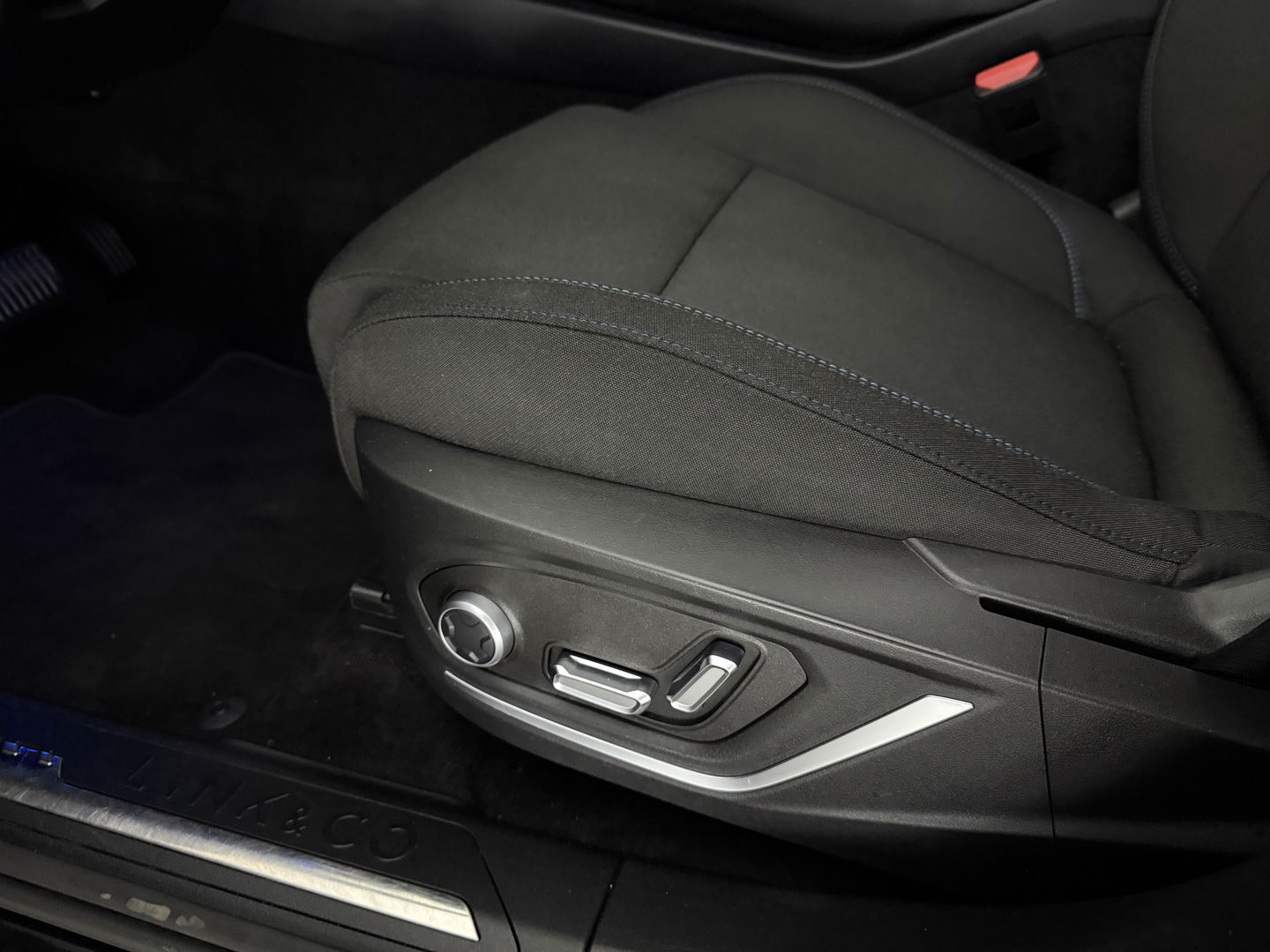 Lynk Co 01 1.5 | SOH 94% | Pano | Sfeerverl. | 360° | Virtual | Memory | Adap. Cruise | Carplay | NAP