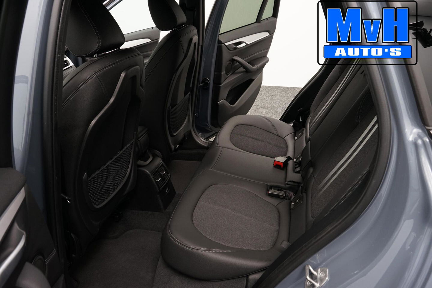 BMW X1 xDrive25e High Executive|///M-SPORT|TREKH|SPORTSTOEL