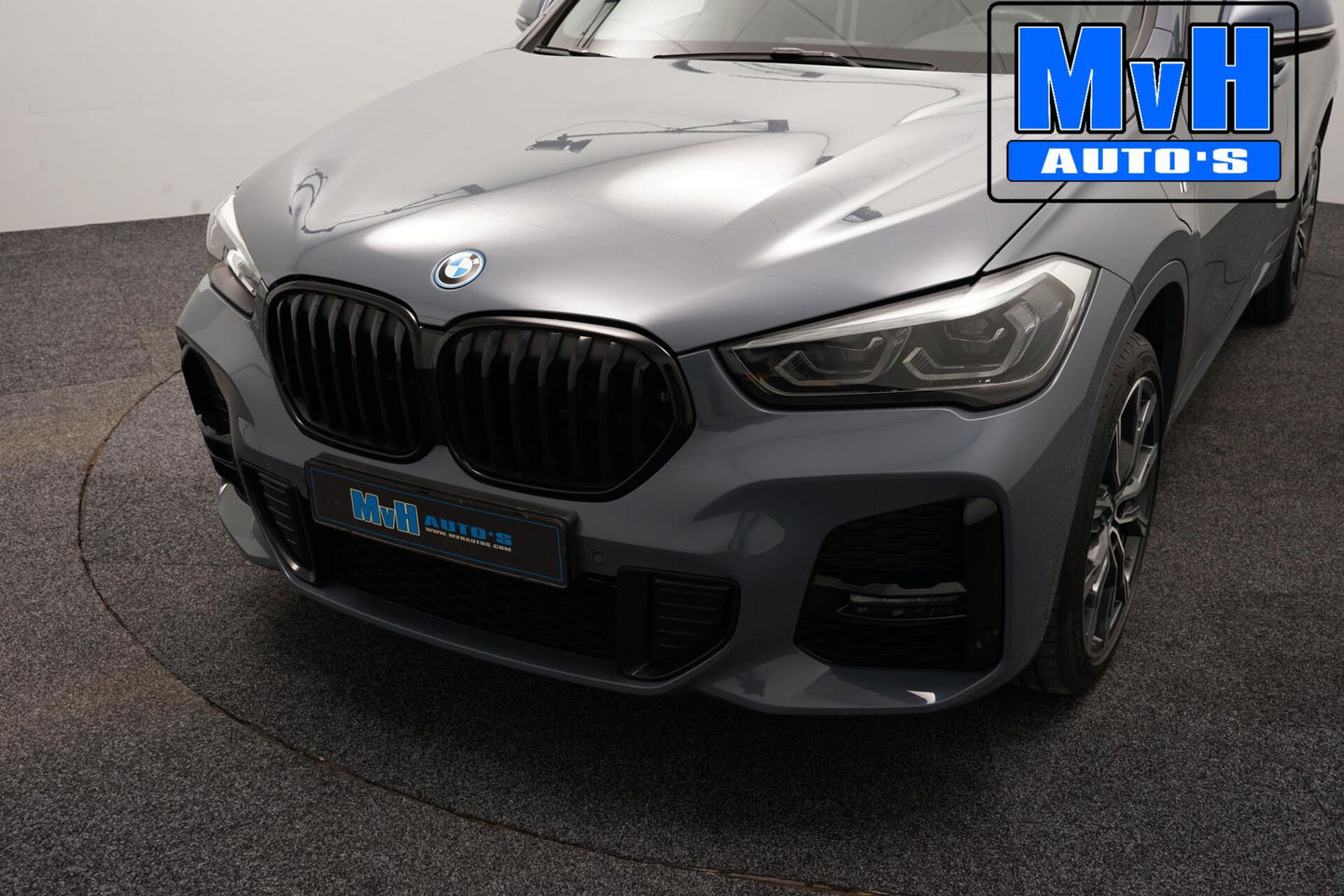 BMW X1 xDrive25e High Executive|///M-SPORT|TREKH|SPORTSTOEL