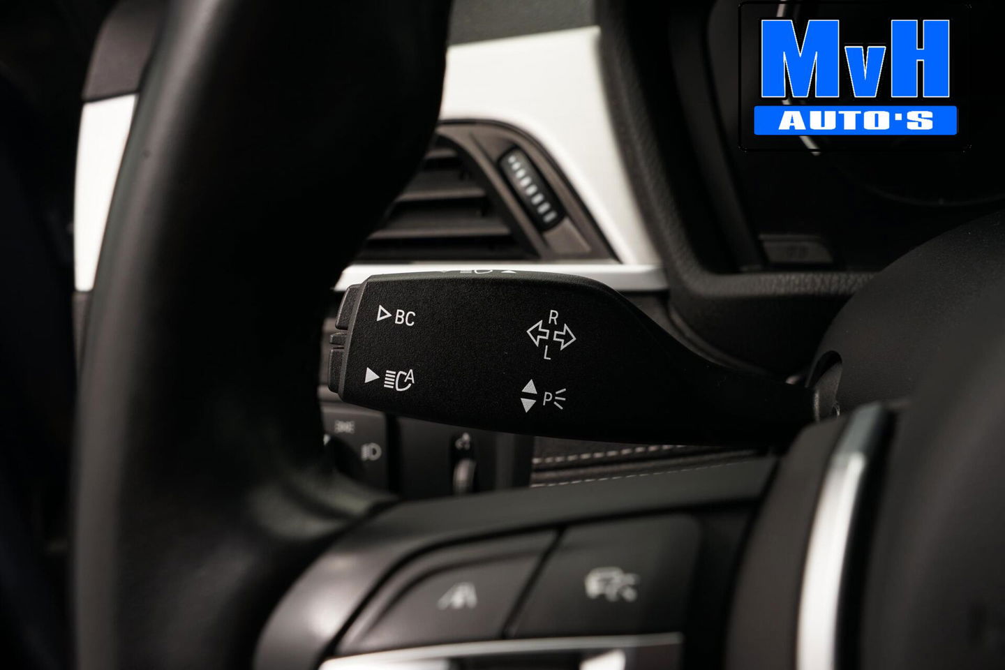 BMW X1 xDrive25e High Executive|///M-SPORT|TREKH|SPORTSTOEL